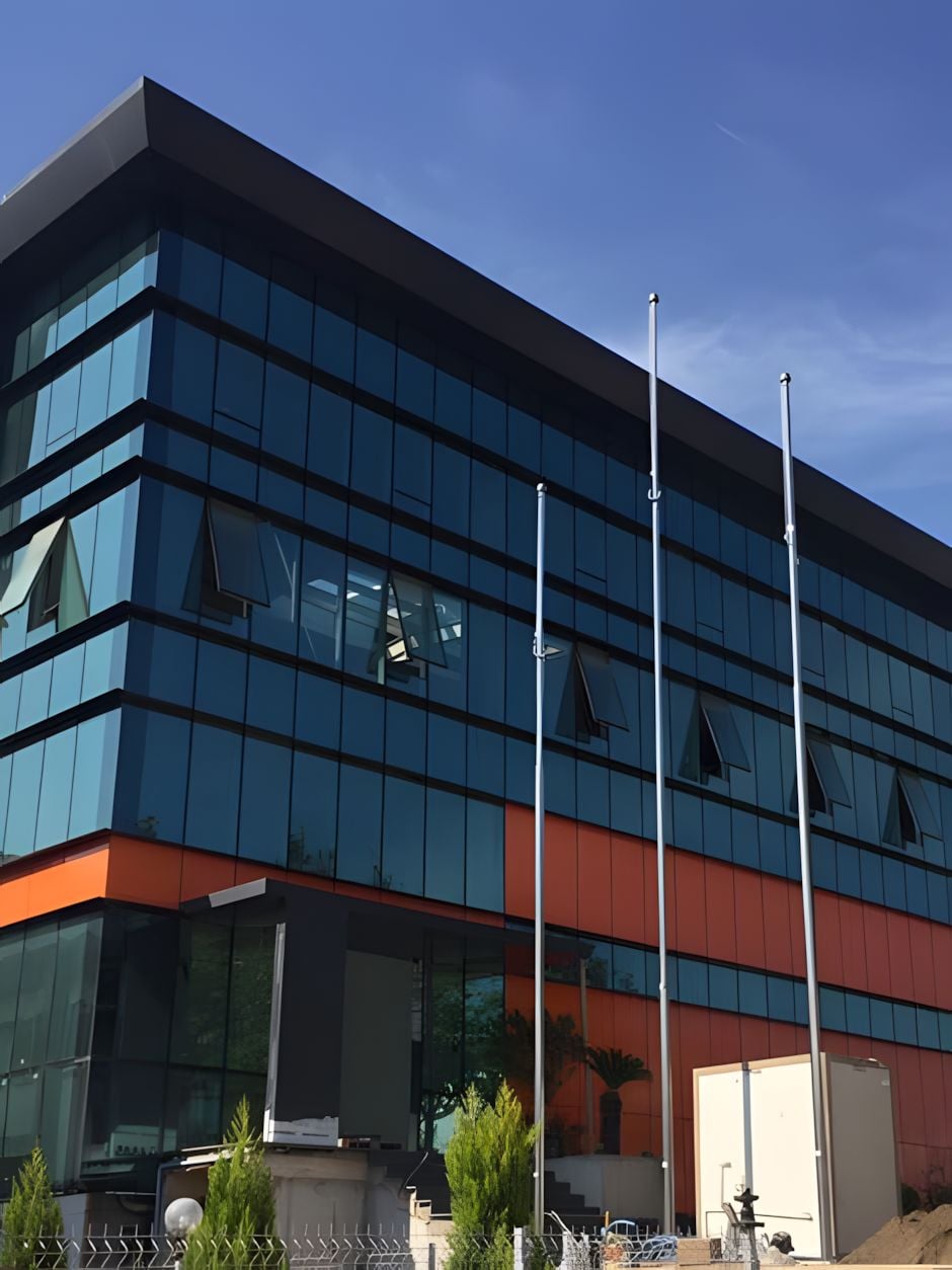 Structural Glazing 1